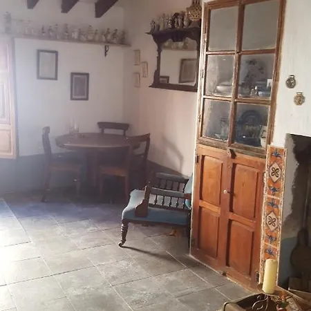 Guest house Traditional Townhouse *